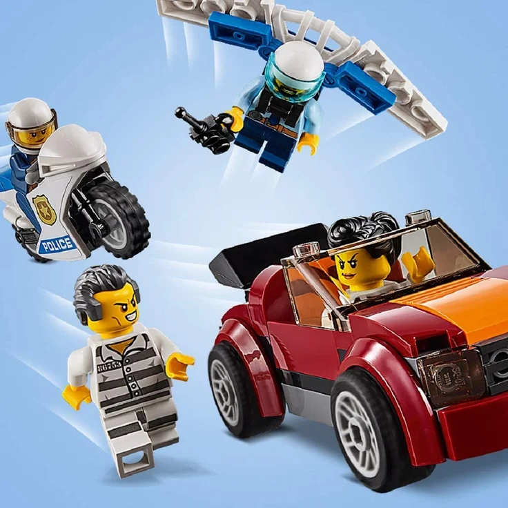LEGO 60210 City, Polizei Fliegerstützpunkt, Flugzeug mit Fallschirmjäger plus Jetpack, Motorrad und Auto, Police Chase Bausets für Kinder – Bild 10