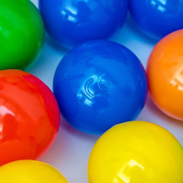 700 bunte Bälle für Bällebad 5,5cm Babybälle Plastikbälle Baby Spielbälle – Bild 5