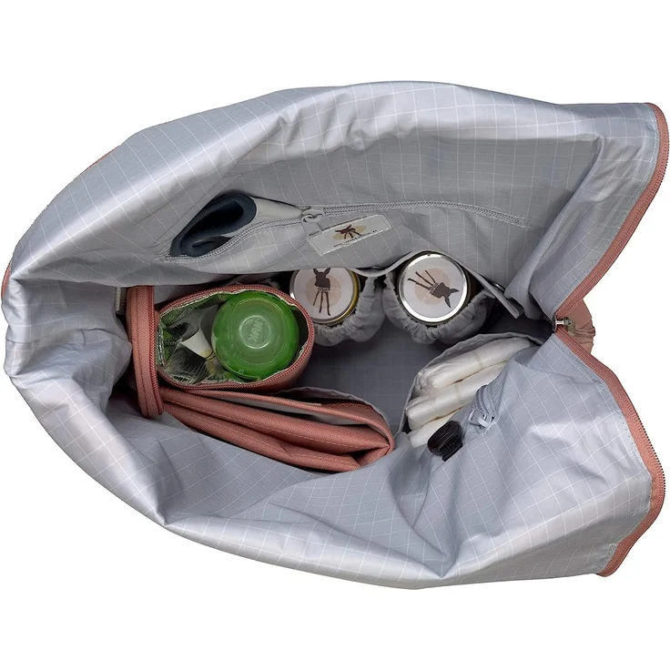LÄSSIG Baby Wickelrucksack mit Wickelunterlage, Kinderwagenbefestigung, Flaschenwärmer wasserabweisend nachhaltig produziert/Rolltop Backpack cinnamon – Bild 3