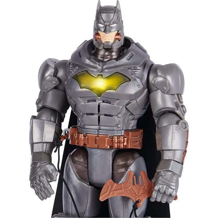 DC Comics Batman 30cm Deluxe - Actionfigur mit Schlag- und Wurffunktion 5 Ausrüstungsgegenständen Licht- und Soundeffekten Actionfigur zum Sammeln Comics Batterien erforderlich – Bild 8
