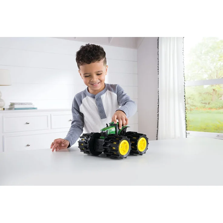 TOMY 46645 Trecker mit Monster Rädern – Bild 5