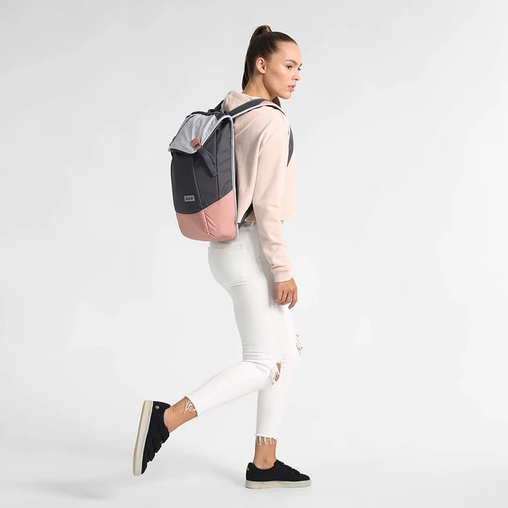 AEVOR Daypack chilled rose – Bild 3