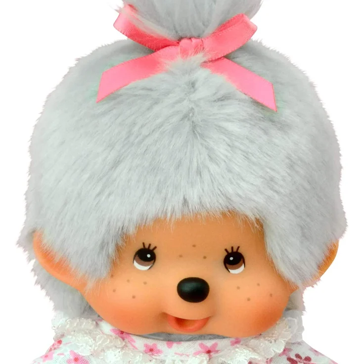 Sekiguchi 233150 - Original Monchhichi Großmutter, aus grauem Plüsch, mit Kleid und Zopf mit Schleife, ca. 20 cm – Bild 3