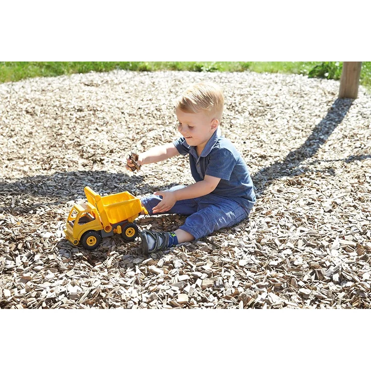 Lena 4210 EcoActives LKW Kipper, Baustellenfahrzeug ca. 27 cm, robuster Kipplaster, natürlicher Holzgeruch durch ökologischen Holzanteil, Muldenkipper für Kinder ab 2 Jahre, Spielfahrzeug in gelb – Bild 5
