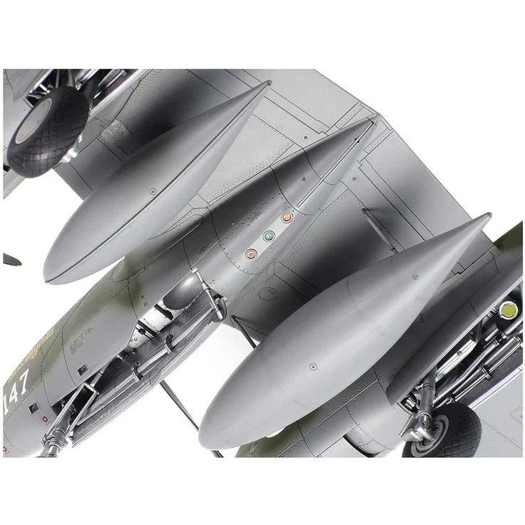 Tamiya 1:48 US P-38 F/G Lightning Plastik Modellbau 300061120 – Bild 8