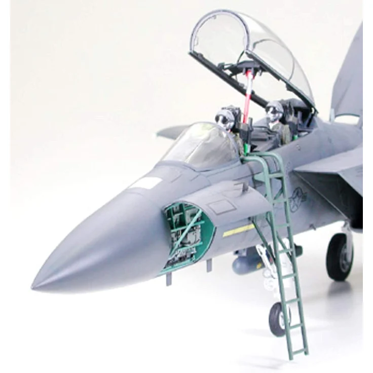 Plastic Models 300060312 1:32 Bo. F-15E Strike Eagle Bunker Buster – Bild 5