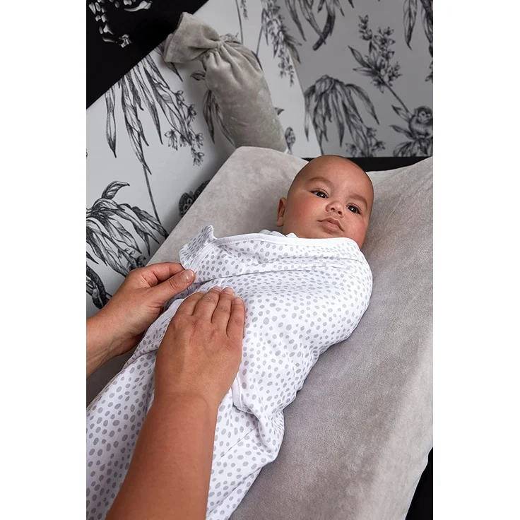 Meyco Cheetah Swaddle Pucktuch Light Grey 0–3 Monate Grau – Bild 2