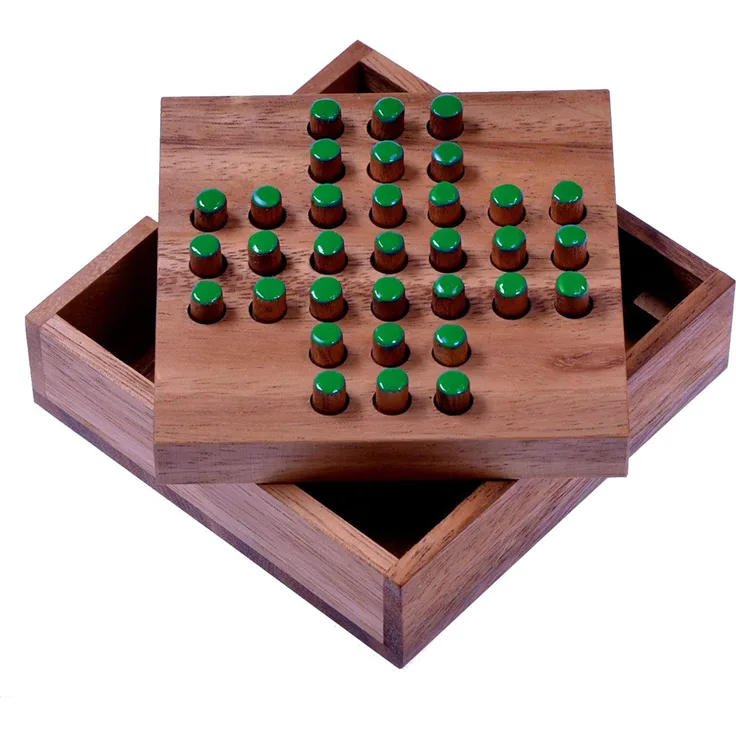 Solitär Gr. S - grüne Stecker - Spielfeld 11 x 11 cm - Solitaire - Knobelspiel