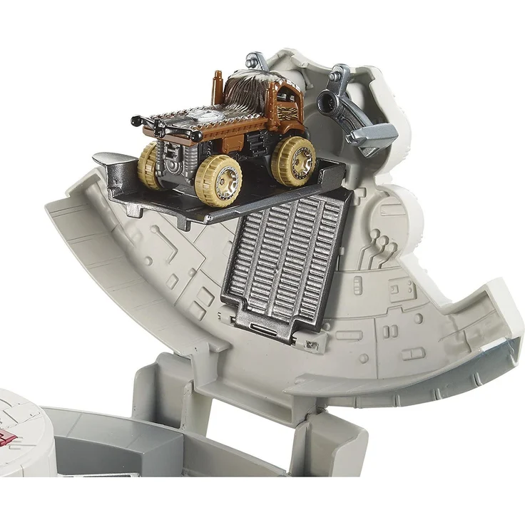 Hot Wheels DWM85 Star Wars Episode 8 Millennium Falke Spielset, Kanone mit Lichtern und +20 Geräuscheffekte, Millennium Falcon Spielzeug ab 4 Jahren – Bild 6