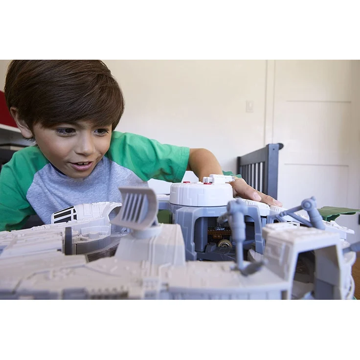 Hot Wheels DWM85 Star Wars Episode 8 Millennium Falke Spielset, Kanone mit Lichtern und +20 Geräuscheffekte, Millennium Falcon Spielzeug ab 4 Jahren – Bild 9