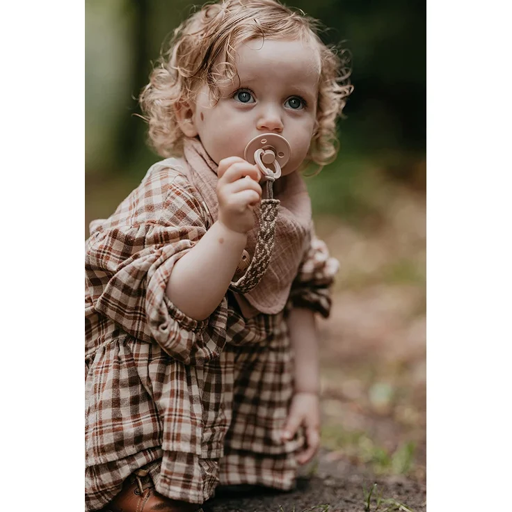 Bibs BIBS PACIFIER BRAID dummy holder 100% GOTS organic cotton Blush/Ivory – Bild 6
