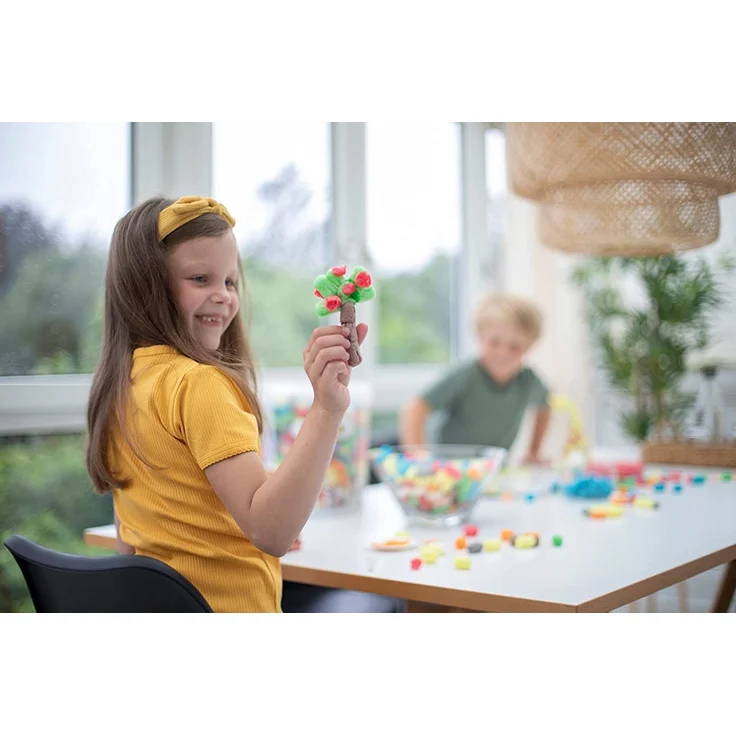 PlayMais BASIC Small Bastel-Set für Kinder ab 3 Jahren | Über 150 bunte PlayMais zum Basteln | Natürliches Spielzeug | Fördert Kreativität & Motorik | Geschenk für Mädchen & Jungen – Bild 2