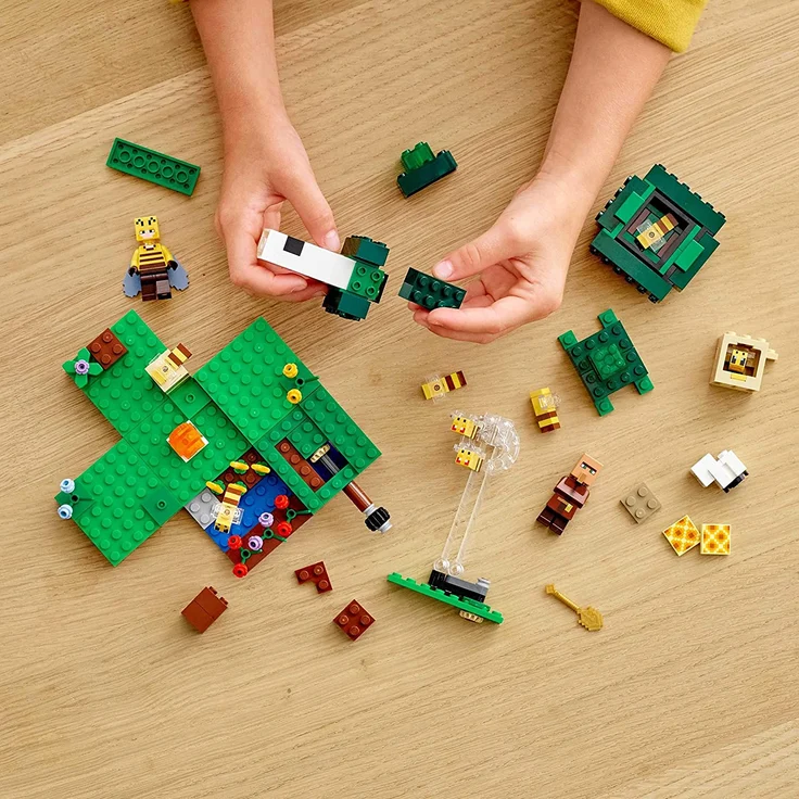Lego Minecraft 'Die Bienenfarm', 238 Teile – Bild 15