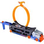 Hot Wheels GCK38 - Stunt N Go Transporter und Trackset, Spielzeug ab 4 Jahren