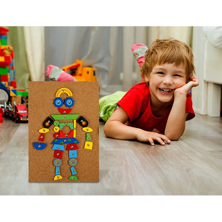 Hämmerchen Spiel aus Kork und Holz, inkl. Zubehör (2 Hammer, 100 Nägel und 126 bunte Holzteile), für kreativen Spaß ab 6 – Bild 3