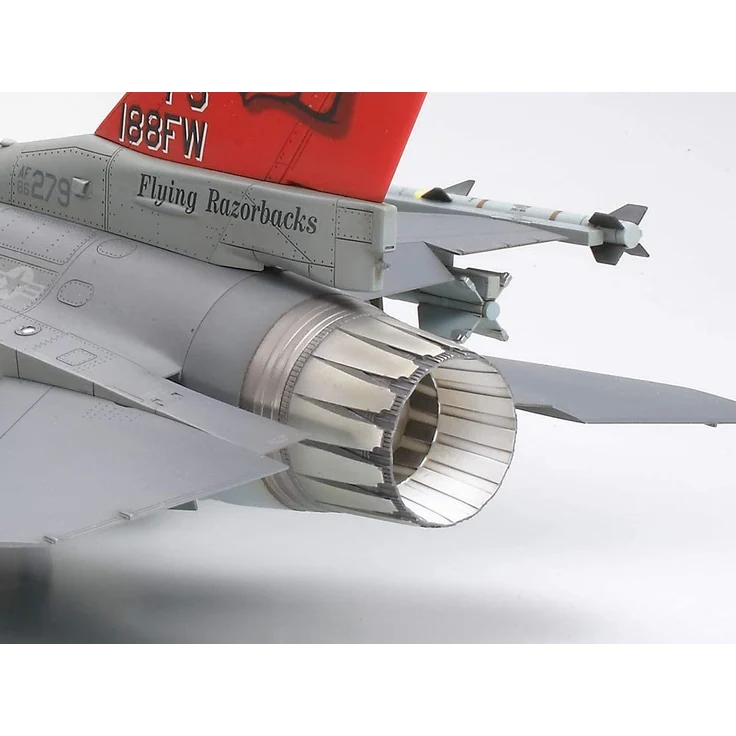 TAMIYA 300061101 1:48 Lockheed Martin F-16C Block 25/32 - Preisvergleich – Bild 7