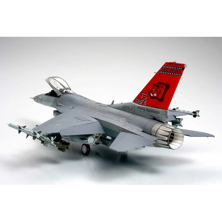 TAMIYA 300061101 1:48 Lockheed Martin F-16C Block 25/32 - Preisvergleich – Bild 6