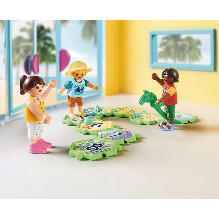 PLAYMOBIL 70440 - Family Fun Kids Club – Bild 3