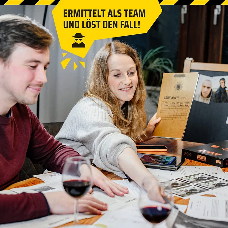 iDventure Detective Stories. Fall 1: Das Feuer in Adlerstein. Tatort Detektivspiel, Krimispiel, Escape Room Spiel für zu Hause – Bild 6