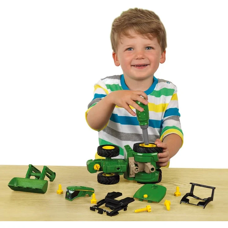 Klein John Deere Traktor mit Holz- und Heuwagen – Bild 4