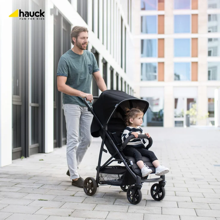 Hauck Buggy Rapid 4 bis 25 kg, Kinderbuggy Klein Zusammenklappbar, mit Liegefunktion, Höhenverstellbar, Großer Korb, Schwarz – Bild 2