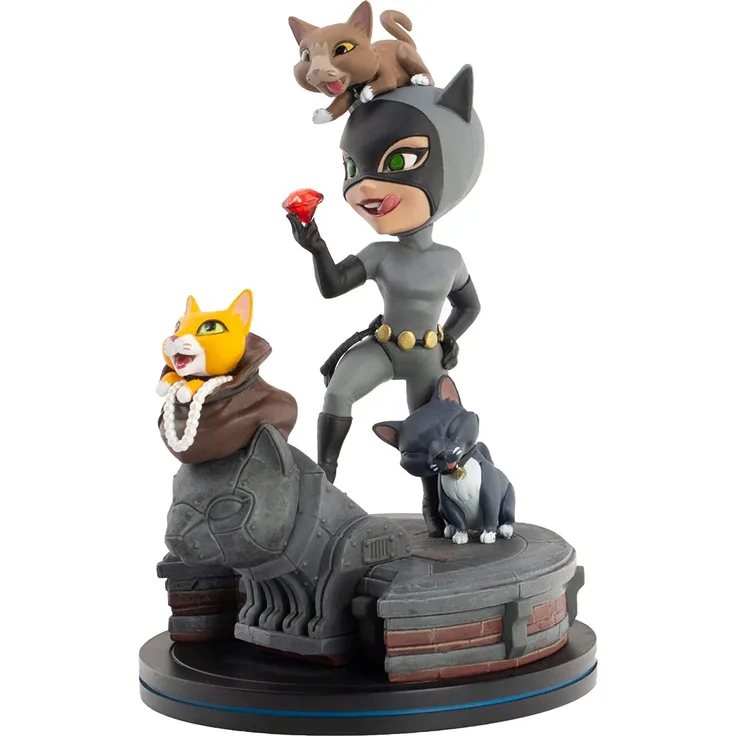 Quantum Mechanix Catwoman Elite Q-Fig