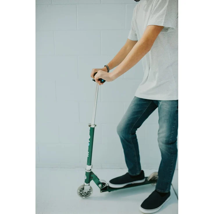 Micro Scooter Sprite Forest Green LED SA0208 – Bild 8