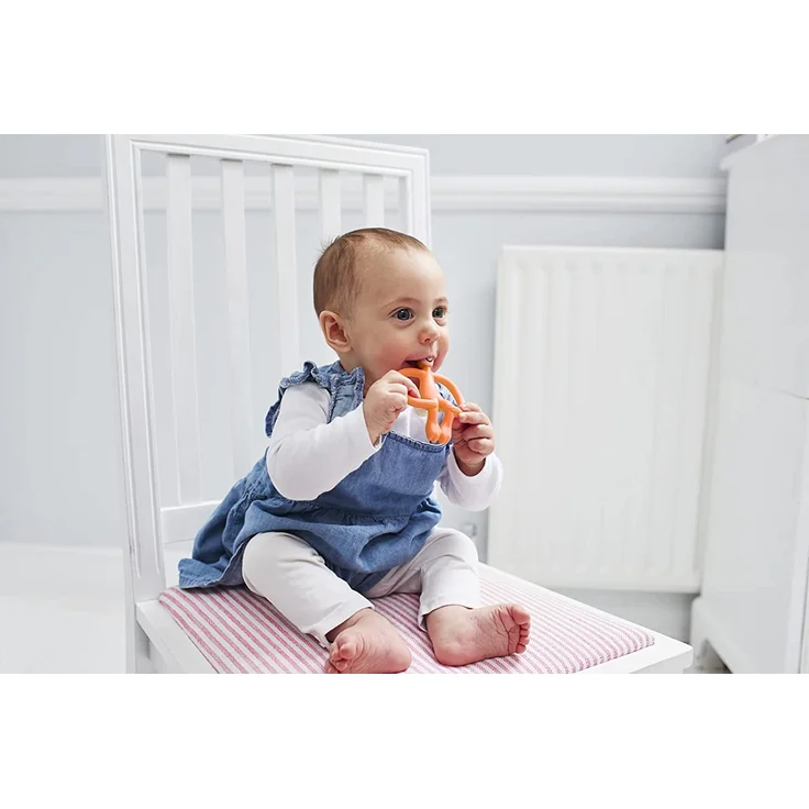 Matchstick Monkey Zahnspielzeug für Babys, stimuliert und massiert schmerzendes Zahnfleisch, 3 Monate alt+, orange – Bild 5