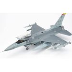Tamiya 1:48 F-16CJ Fighting Falcon Lockheed Mar Plastik Modellbau 300061098