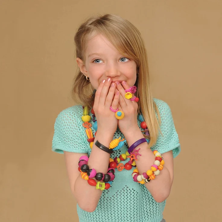B. toys 275 Teile Spielzeug Schmuck – Bunte Pop Perlen Kinderschmuck Bastelschmuck zum Zusammenstecken – Schmuck Bastelset für Mädchen und Kinder ab 4 Jahren – Bild 10