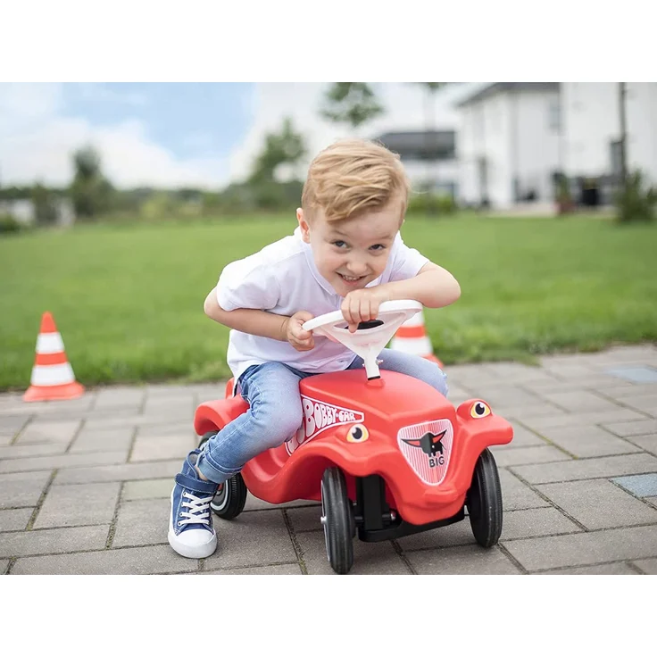 BIG-Bobby-Car Classic - Kinderfahrzeug für Jungen und Mädchen, klassisches Rutschfahrzeug belastbar bis 50 kg, für Kinder ab 1 Jahr, rot – Bild 10