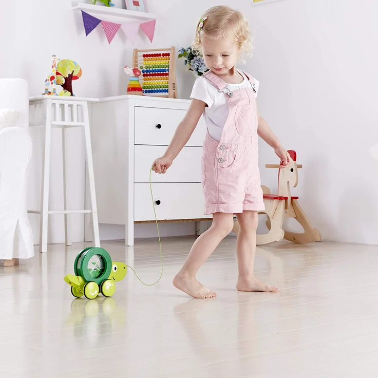 Hape E0354 Nachziehschildkröte Tito Spielzeug – Bild 2