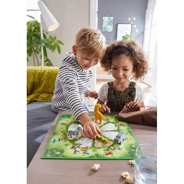 HABA 305173 - Mein erster Lernspielzoo, 10 Lernspiele zur Förderung von Konzentration, Zahlenverständnis, Tastsinn und Erkennen von Formen und Farben; Spiele ab 3 Jahren – Bild 6