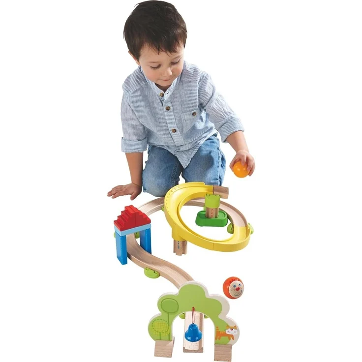 HABA 300439 - Kugelbahn Kullerbü - Kringelbahn, Holzkugelbahn mit vielen Kurven und Glöckchentor, Spielzeug ab 2 Jahren – Bild 6