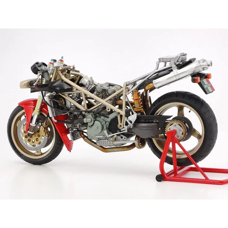 TAMIYA 300014068 1:12 Ducati 916 Desmo. 1993 – Bild 6