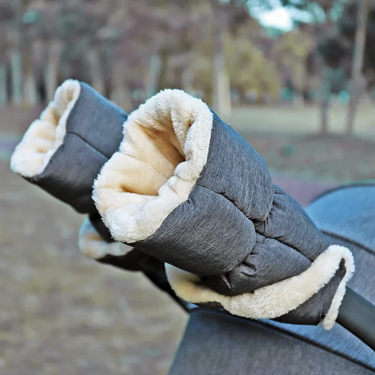 Orzbow Faux Schaffell Handwärmer Kinderwagen,Wasserdicht Künstliche Lammfell Handschuhe Kinderwagen mit Tasche,Winddicht Handmuff für Buggy und Radanhänger,Winter Geschenk für Neue Eltern (Dunkelgrau) – Bild 7