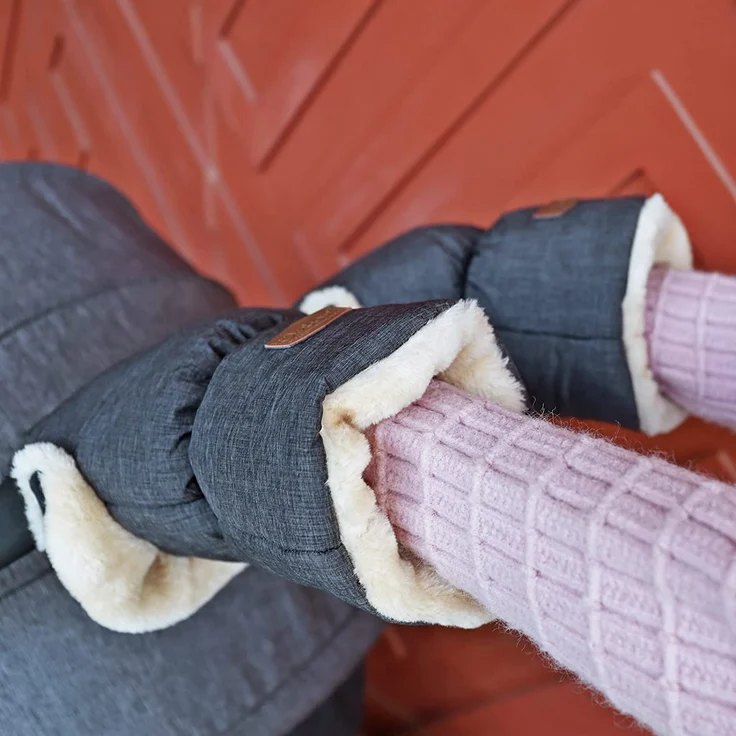 Orzbow Faux Schaffell Handwärmer Kinderwagen,Wasserdicht Künstliche Lammfell Handschuhe Kinderwagen mit Tasche,Winddicht Handmuff für Buggy und Radanhänger,Winter Geschenk für Neue Eltern (Dunkelgrau) – Bild 6