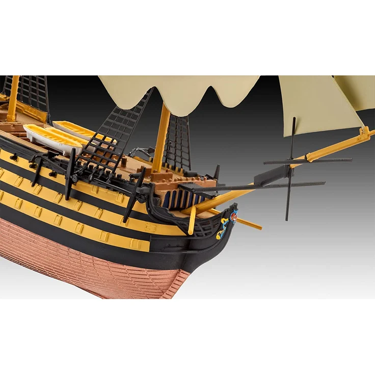 Revell Modellbausatz Schiff 1:450 - HMS Victory im Maßstab 1:450, Level 3, originalgetreue Nachbildung mit vielen Details, Segelschiff, 05819 - Preisvergleich – Bild 4