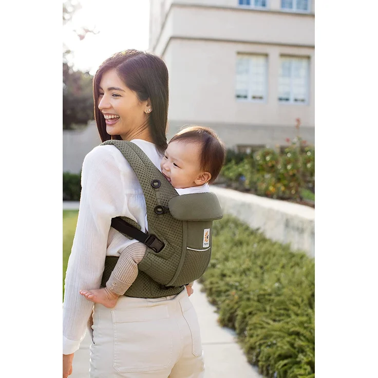 Ergobaby Adapt Babytrage für Neugeborene ab Geburt, 3-Positionen SoftFlex Mesh Ergonomische Babybauchtrage Rückentrage Baby-Tragetasche, Olive Green – Bild 4