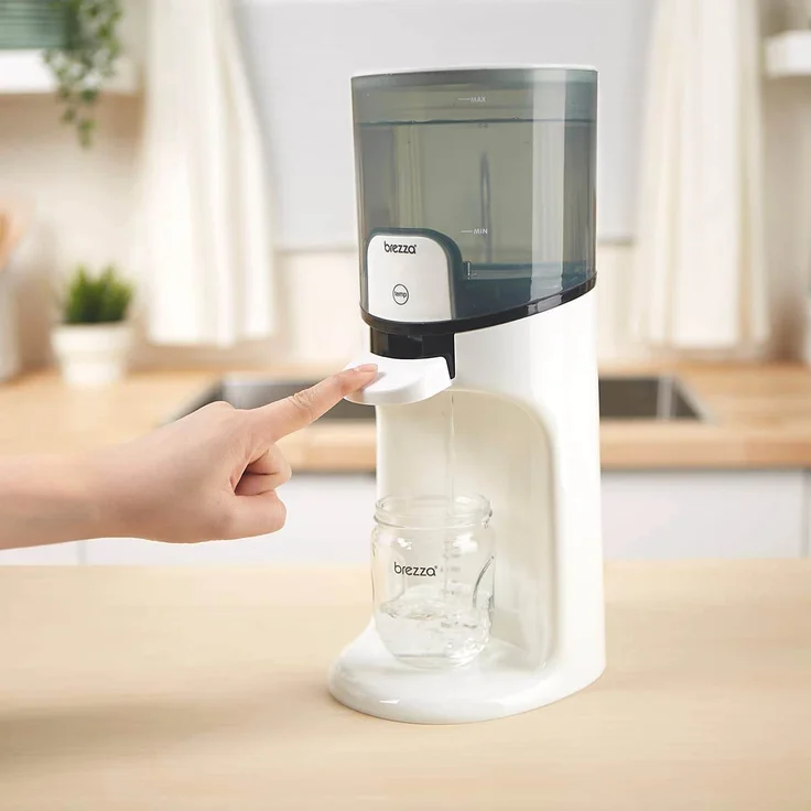 Baby Brezza - Instant Warmer - Ein Intelligenter Flaschenwärmer - Bereitet und liefert auf der Stelle warmes Wasser mit der idealen - Temperaturfür die Babyflasche weiß/schwarz - Preisvergleich – Bild 5