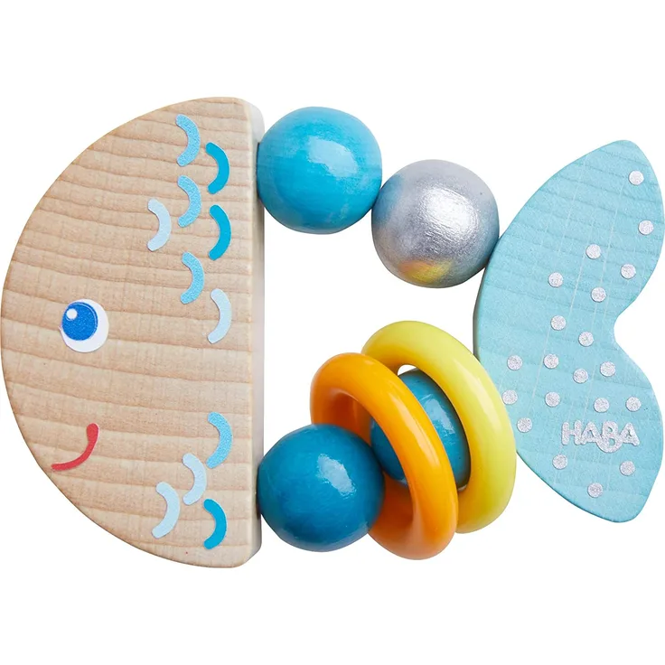 HABA 305582 - Greifling Klapperfisch, Babyspielzeug aus Holz für Kinder ab 6 Monaten in Fischform zur Förderung der Feinmotorik und Wahrnehmung, Greifring in blau für Babys mit Klapper-Effekt