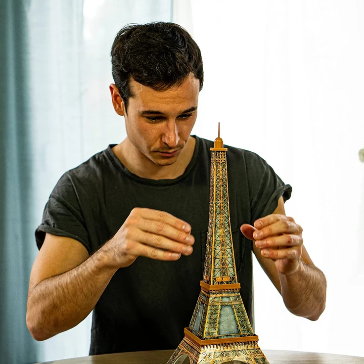 Ravensburger 3D Puzzle 12579 - Eiffelturm bei Nacht - 3D Puzzle für Kinder und Erwachsene, Wahrzeichen von Paris im Miniatur-Format, Leuchtet im Dunkeln – Bild 5