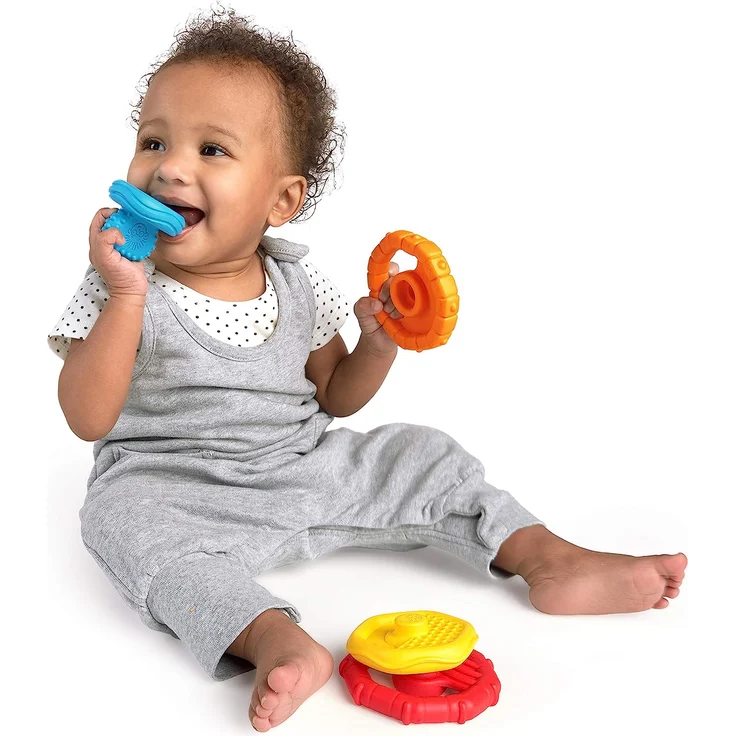 Baby Einstein 12356 Stack & Teethe, Beißring-Set mit unterschiedlichen Strukturen, leicht zu greifen, 5-teilig, Beißring und Spielzeugset zum Stapeln, mehrfarbig, 90 g – Bild 5