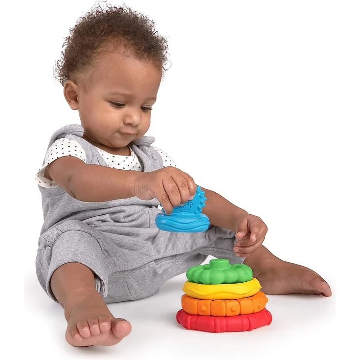Baby Einstein 12356 Stack & Teethe, Beißring-Set mit unterschiedlichen Strukturen, leicht zu greifen, 5-teilig, Beißring und Spielzeugset zum Stapeln, mehrfarbig, 90 g – Bild 9