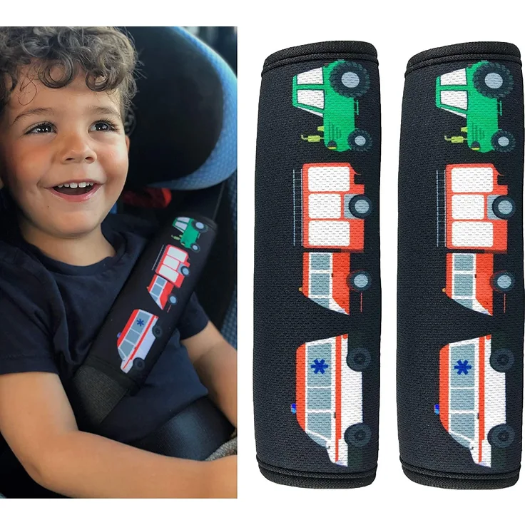 HECKBO® - 2x Auto Gurtschutz mit Feuerwehr, Traktor, Krankenwagen Motiv - für Kinder, Jungen, Jungs - Sicherheitsgurt Schulterpolster Schulterkissen Autositze Gurtpolster - auch für Fahrrad-Sitze