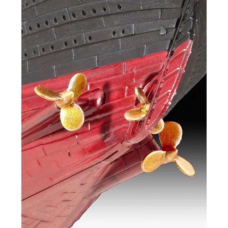 Revell Modellbausatz Schiff 1:700&1:1200 - Geschenkset R.M.S. Titanic im Maßstab 1:700&1:1200, Level 4, originalgetreue Nachbildung mit vielen Details, Kreuzfahrtschiff, 05727 - Preisvergleich – Bild 10