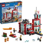 LEGO City 60215 Feuerwehr-Station mit Feuerwehr-Minifiguren