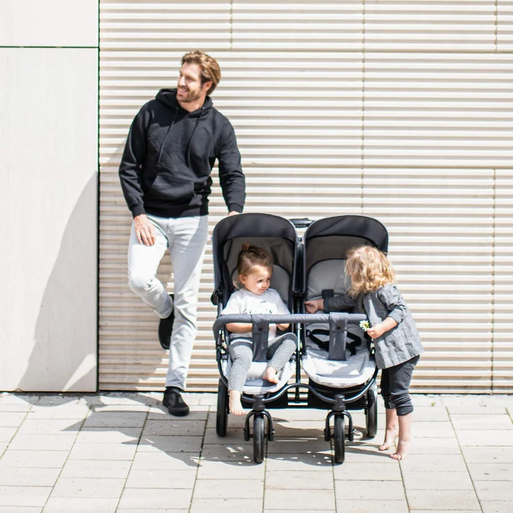Hauck Geschwister Kinderwagen Roadster Duo SLX / 2 Kinder / Zwillinge / XL Räder / mit Liegeposition ab Geburt / Einhändig Faltbar / Belastbar bis 36 kg / Robust / Schmal / Extra Großer Korb / Grau – Bild 22