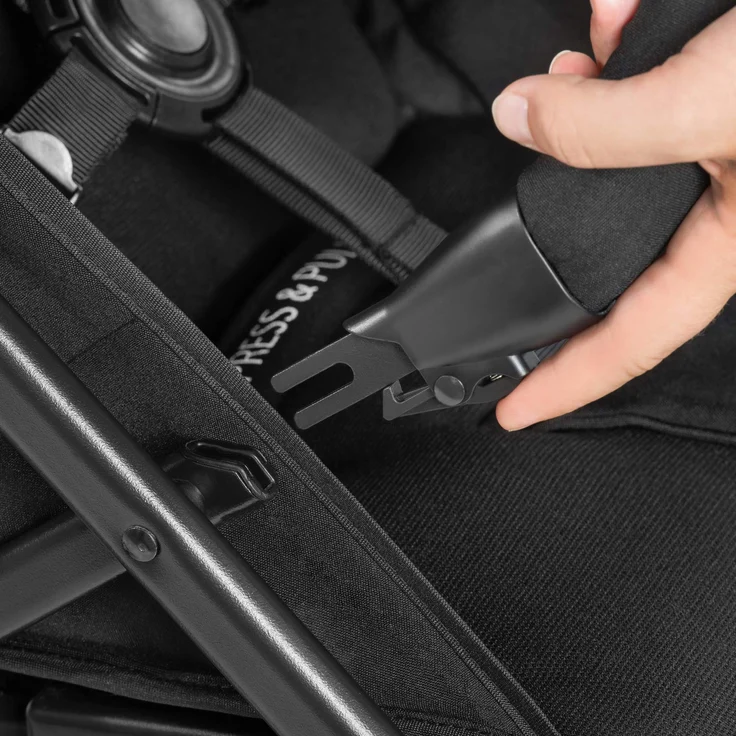 Hauck Dreirad Buggy Rapid 3R bis 25 kg, Großes Sonnenverdeck, Klein Zusammenklappbar, Höhenverstellbar, mit Liegefunktion, Große All Terrain Räder, Getränke Halter, Schwarz – Bild 23