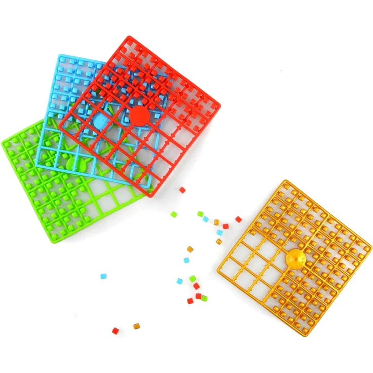 Pracht Creatives Hobby P60001-27501 Pixel-kleine Starter Box, Bastelset mit 60 Pixelplatten, 4 Grundplatten, 12 Medaillons mit Kette und 4 Minivorlagenhefte, für Jungen und Mädchen, bunt – Bild 5